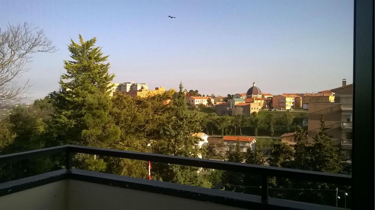 Hotel Du Parc Атри Экстерьер фото