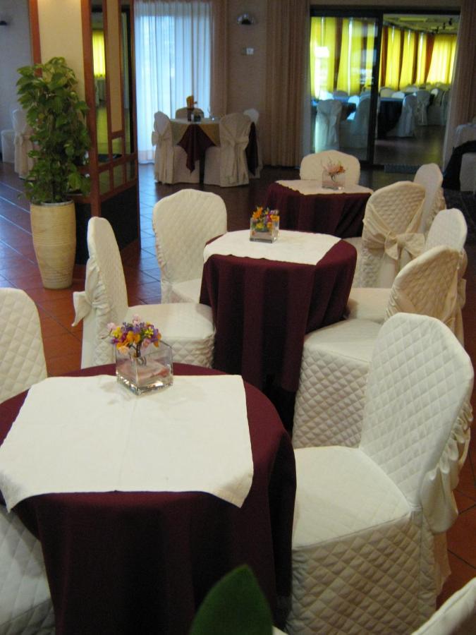 Hotel Du Parc Атри Экстерьер фото